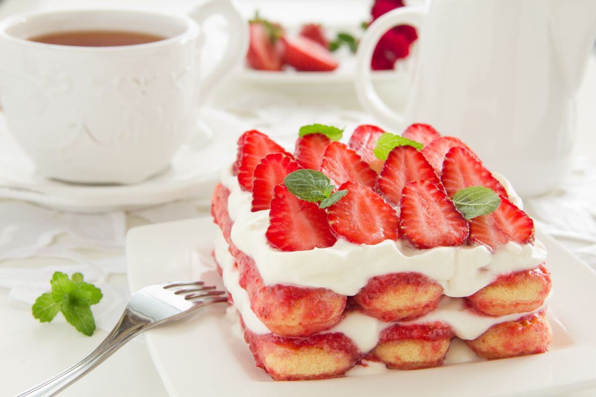 Strawberry Tiramisu