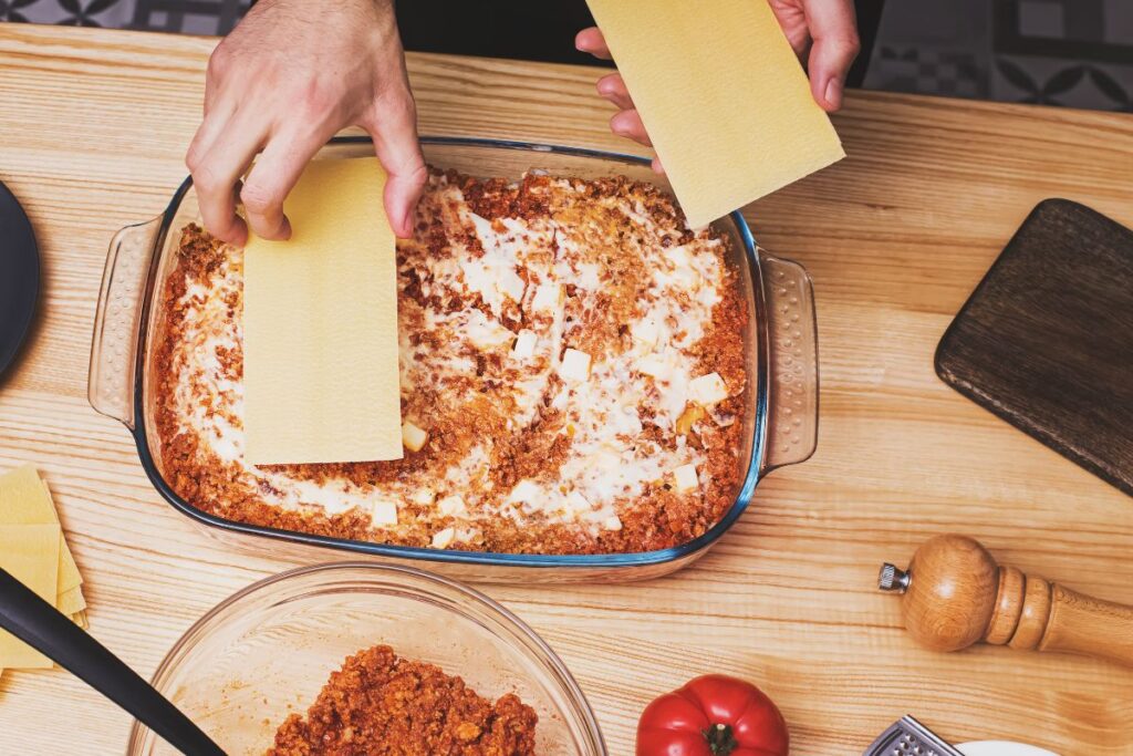 What should the last layer of lasagna be?